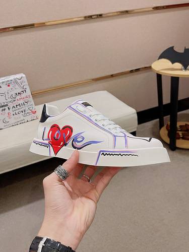 Picture of DG Shoes Men _SKUfw113660323fw